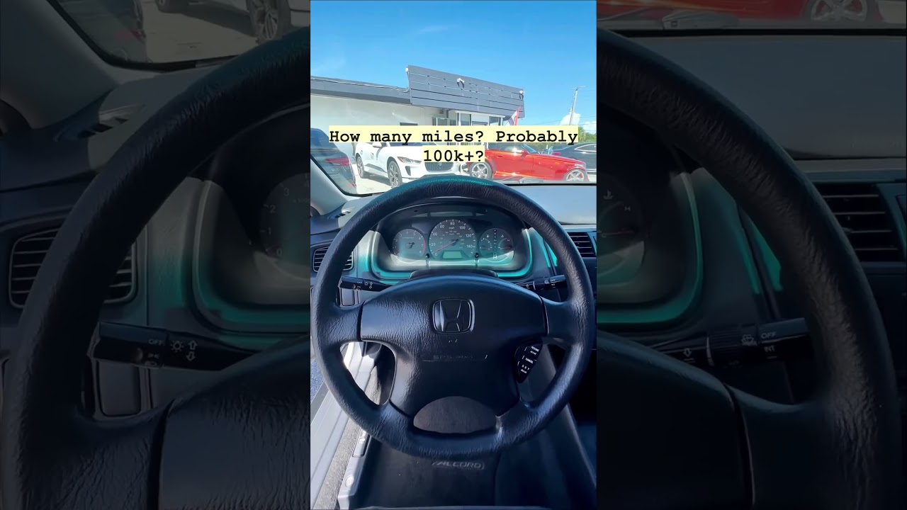 HOW MANY Miles are on this &lsquo;01 Accord Coupe? 👀 This One&rsquo;s Another Great Find! #honda #shorts #cars