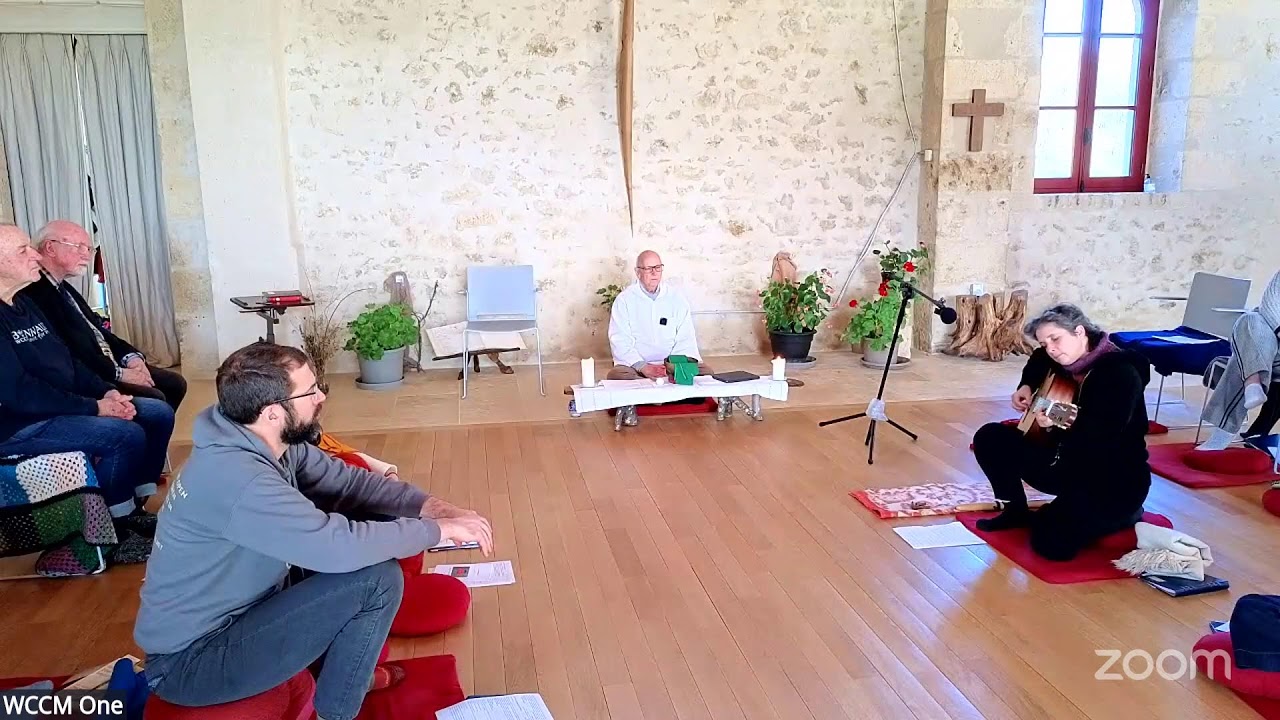 Contemplative Eucharist