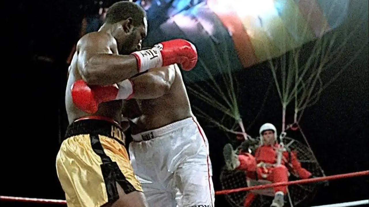 Evander Holyfield vs Riddick Bowe 2 Highlights - A Parachute Land In The Middle of The Fight! 😱