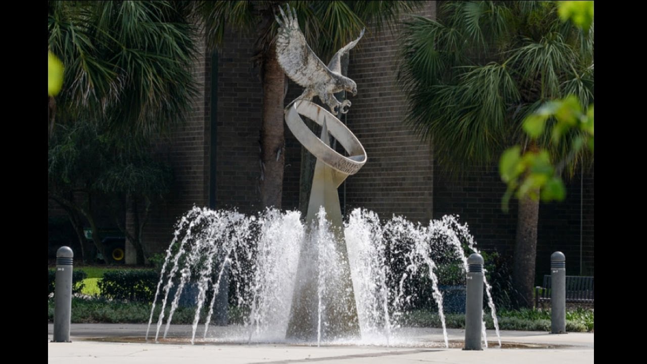 UNF Spring 2025 Commencement - 4:30pm