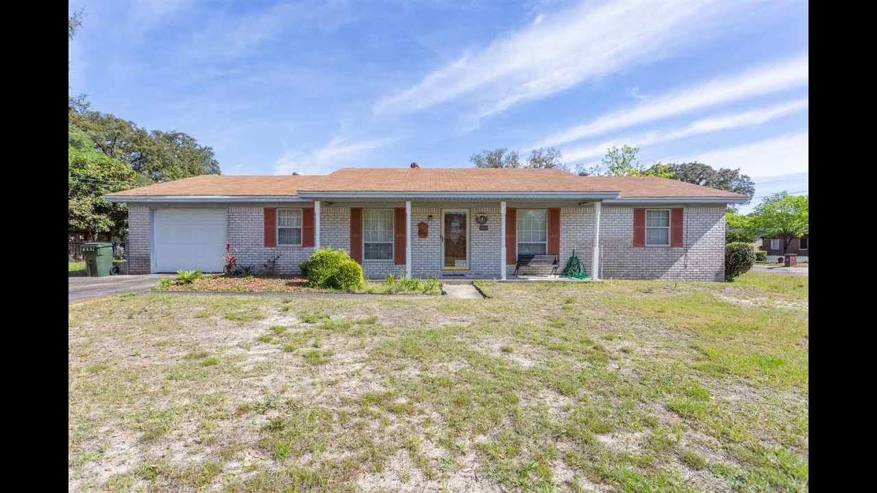 Property for sale - 4994 La Ventana Dr, Pensacola, FL 32526
