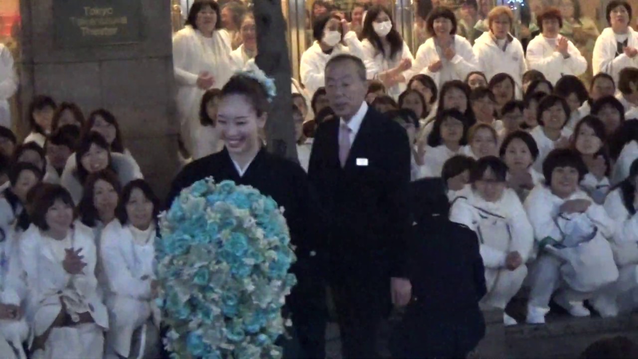 乙羽映見！最後の.卒業千秋楽 東京宝塚花組出待ち2019/11/24青い薔薇の精A Fairy Tale