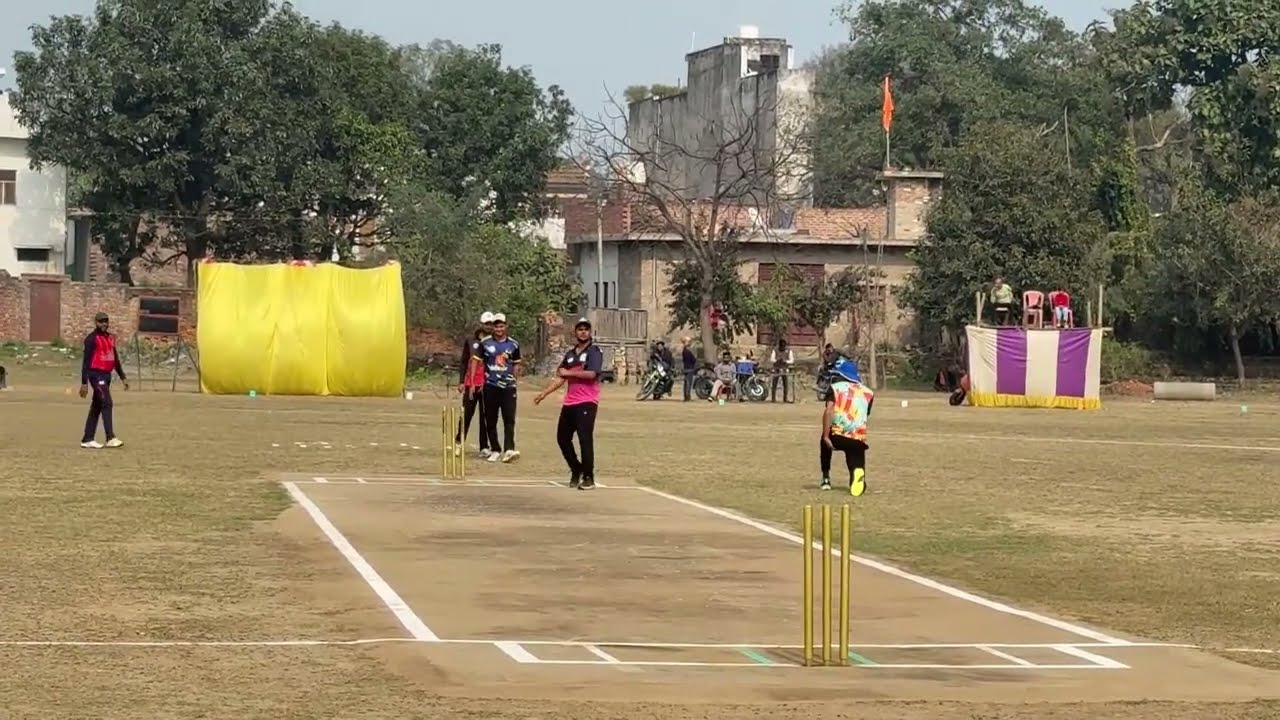 Meeku11 v/s Lucknow