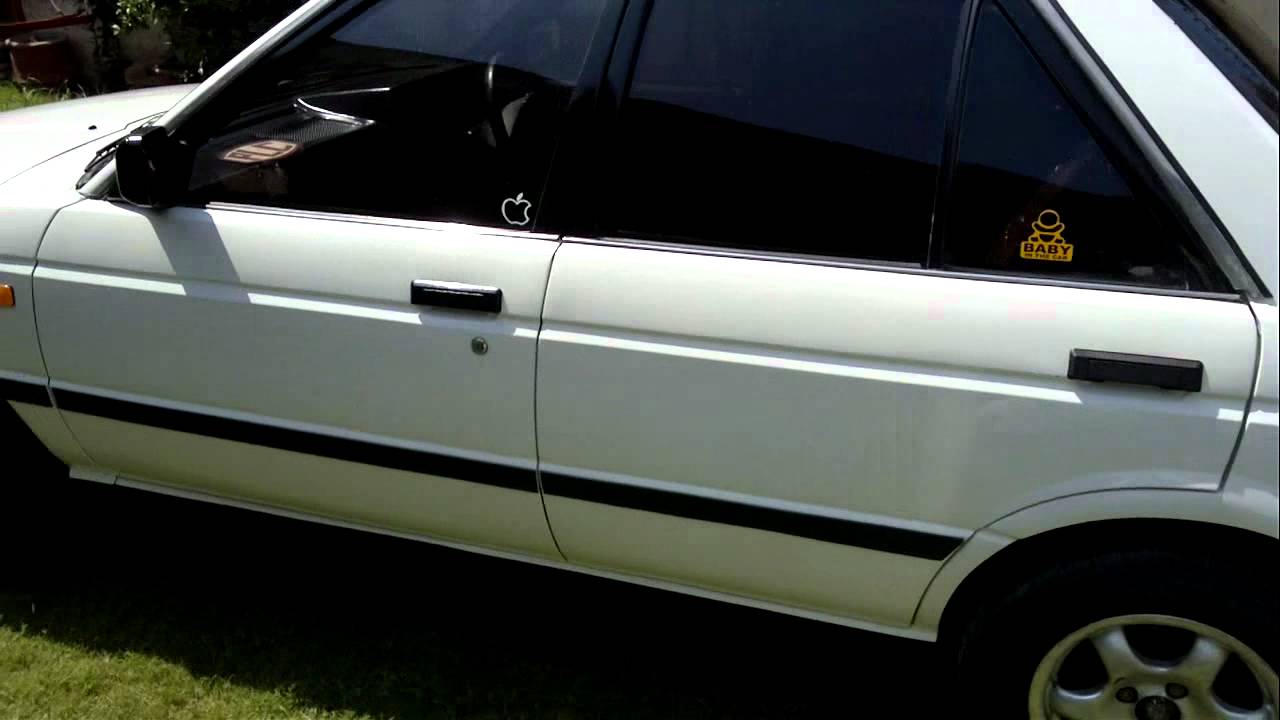 NISSAN SUNNY 1987.mp4