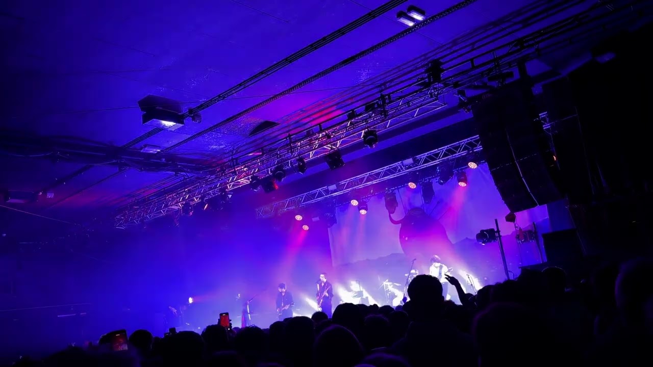NEW SONG | The Royston Club Crowbar Live at Manchester Academy | Songs for the Spine Tour 23/10/25 