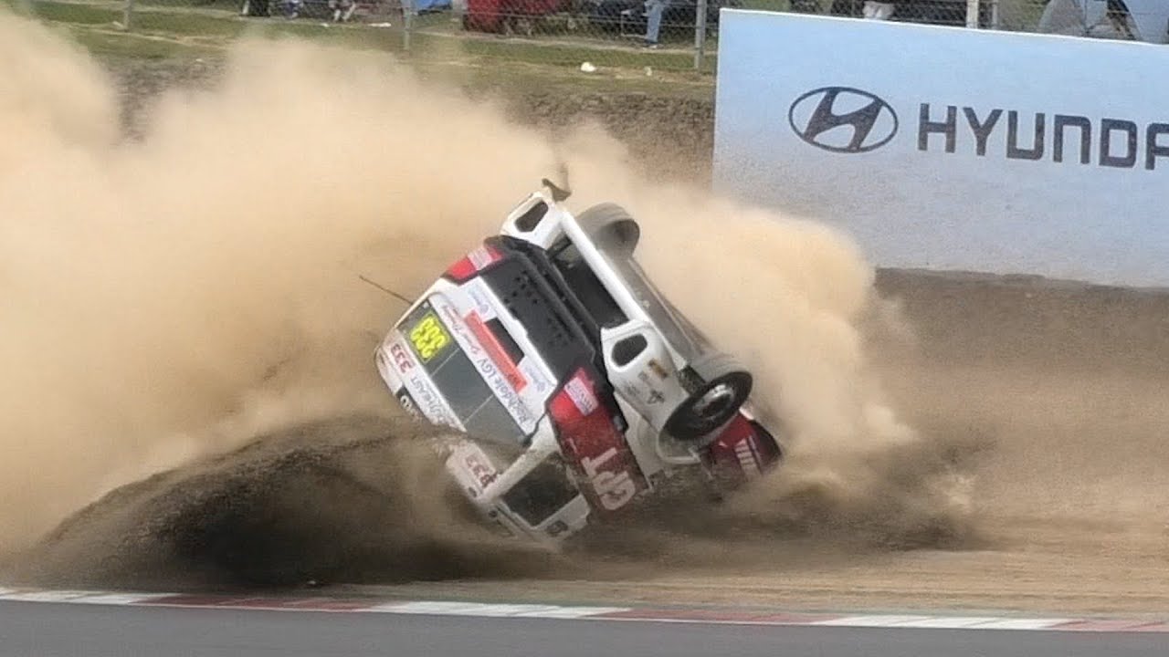 Brands Hatch - Crash and Action - BARC Weekend - April 2025