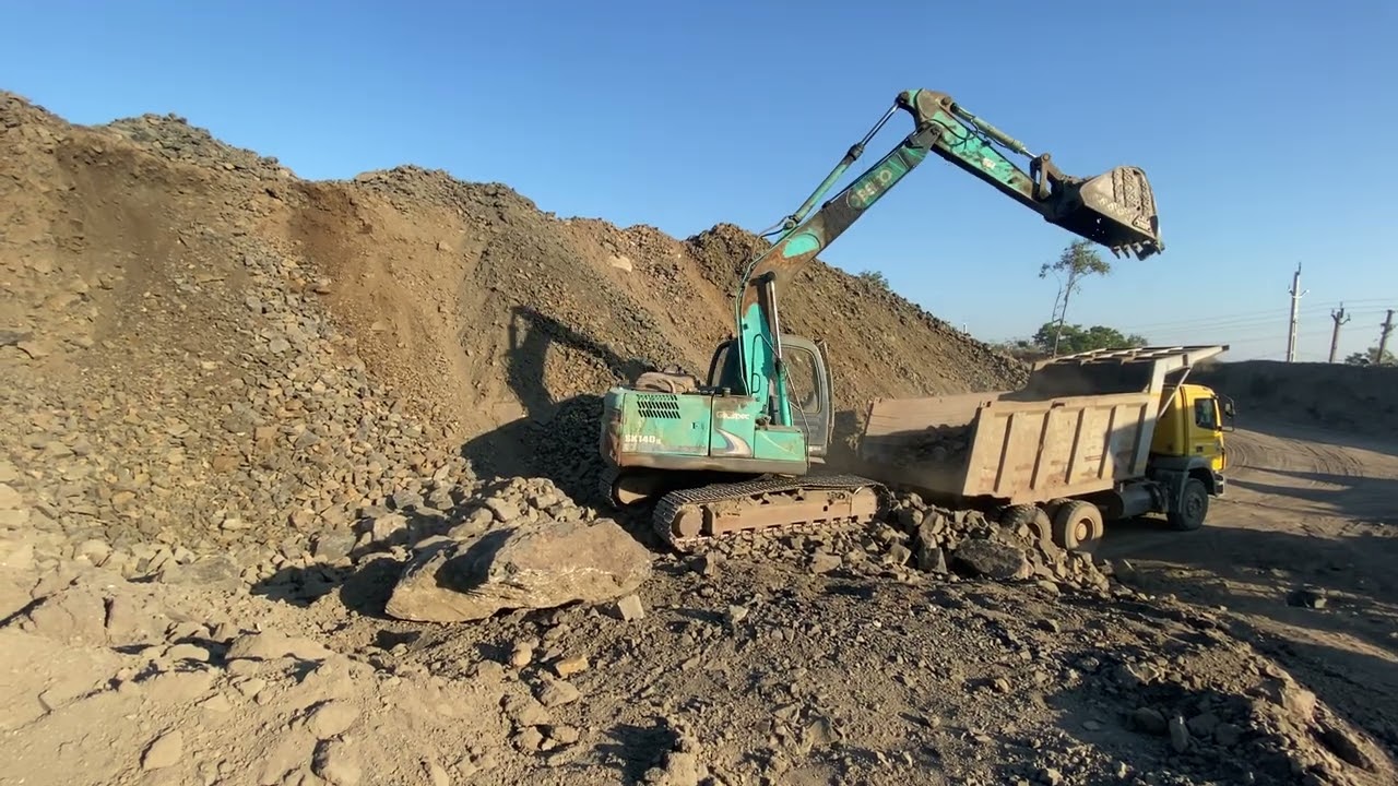 Sm an sp mix metriol loading trucks | Kobelco 140 digging bharat benz truck | jcb works 3dx