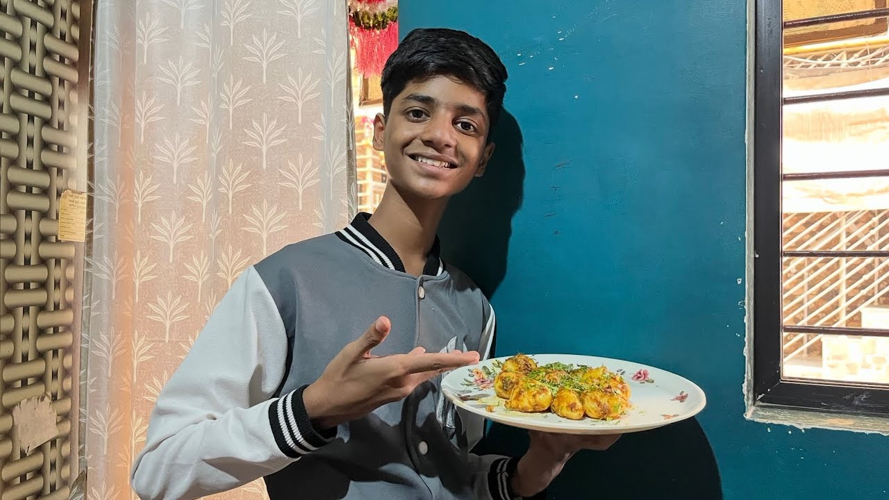 Aaj Ghar Par Banaa hai Dam Aalu 🥔