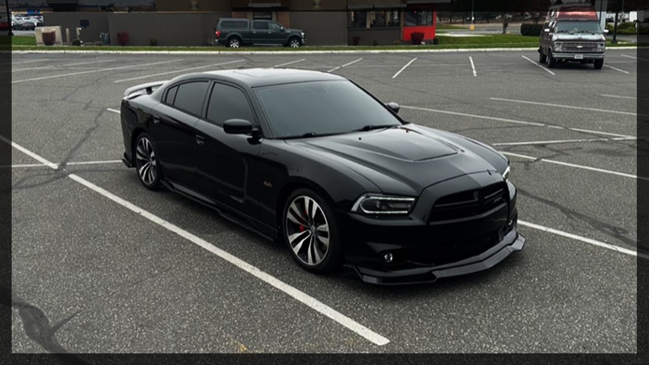 SRT8 CHARGER CUTTING UP THROUGH TRAFFIC ON HIGHWAY POV (NO TALKING) | BasedKing