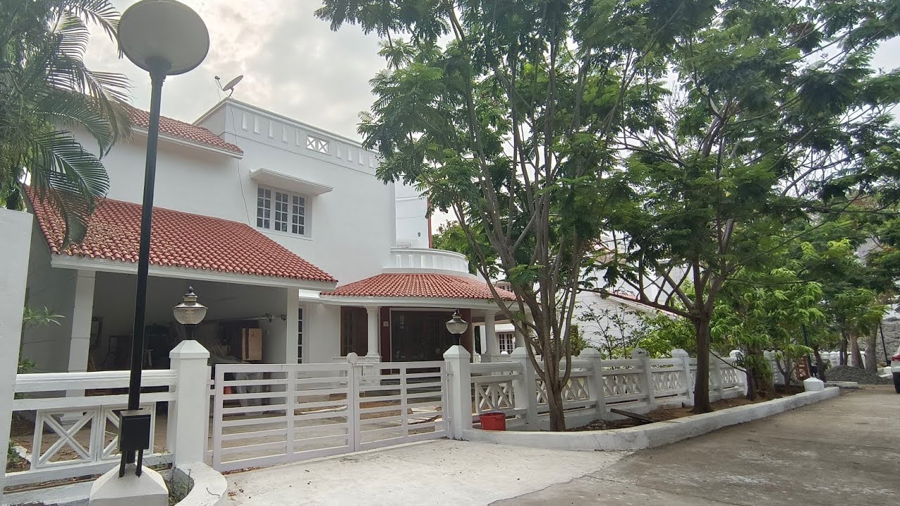 IDNO12 CHENNAI ECR ON ROAD SEMI FURNITURE BUNGALOW HOUSE FOR SALE 🏘️