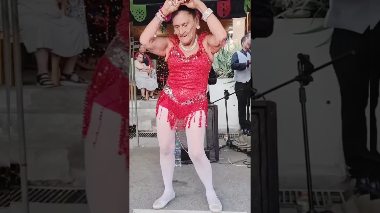 comedy old lady dance😂ll#shortsvideo #comedy #viral