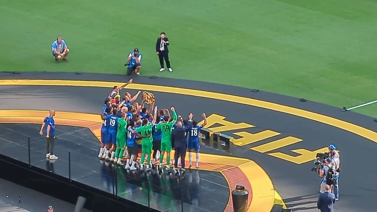 Awards ceremony Club World Cup 2025 - Trump celebrates with Chelsea