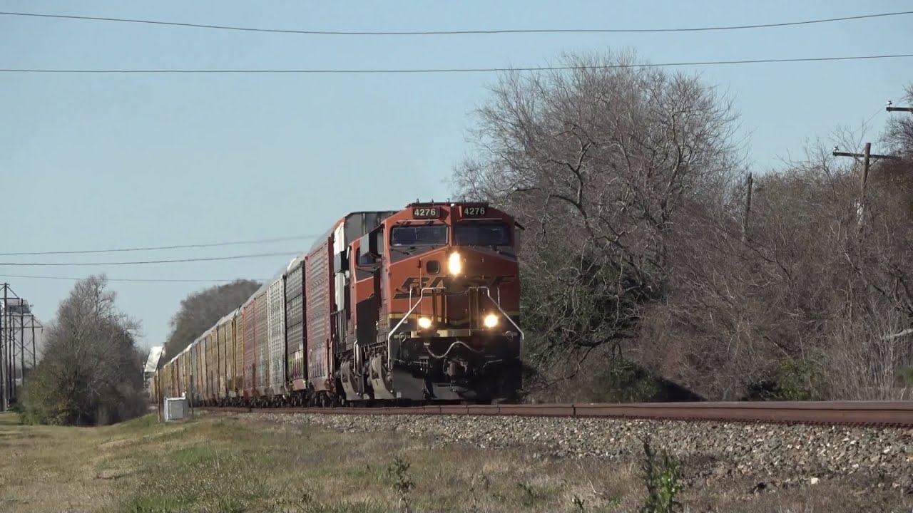 Railfanning in Richmond, TX. - February 8, 2022 (full of BNSF)