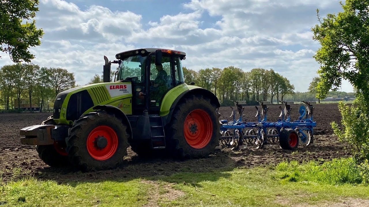 Claas Plowing | Claas ploegt | Claas Maisfeld pflügen | Sound on! 🔊 | Koe in de kost | 2022
