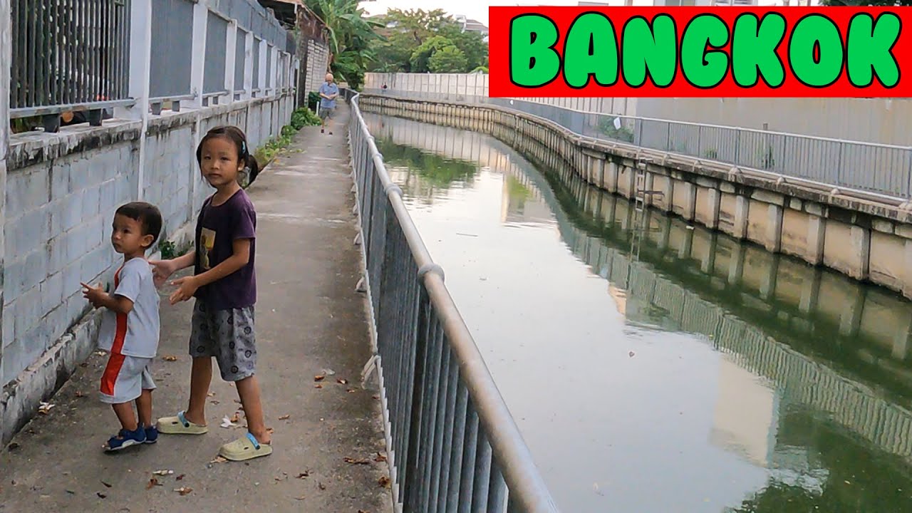 4K Thailand Walk — Bangkok Neighborhood, Canal Side Paths