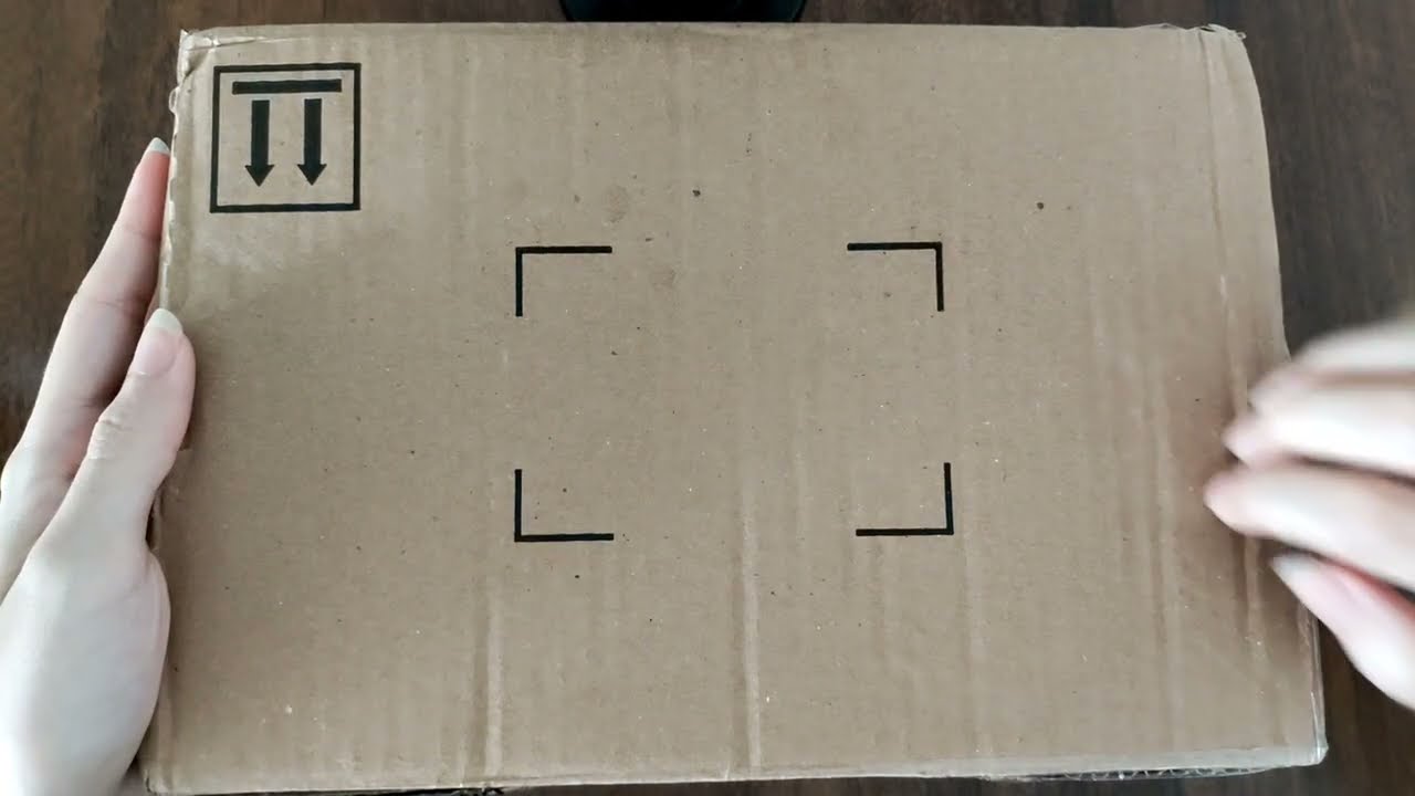 ASMR | Unboxing | Playing with cardboard and plastic | No talking