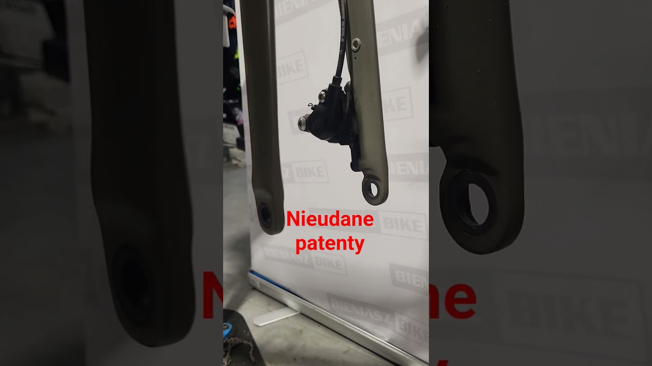 Kolejne nieudany patent  montażu przedniego koła , dokręcania sztywnej osi. @miroslawbieniasz