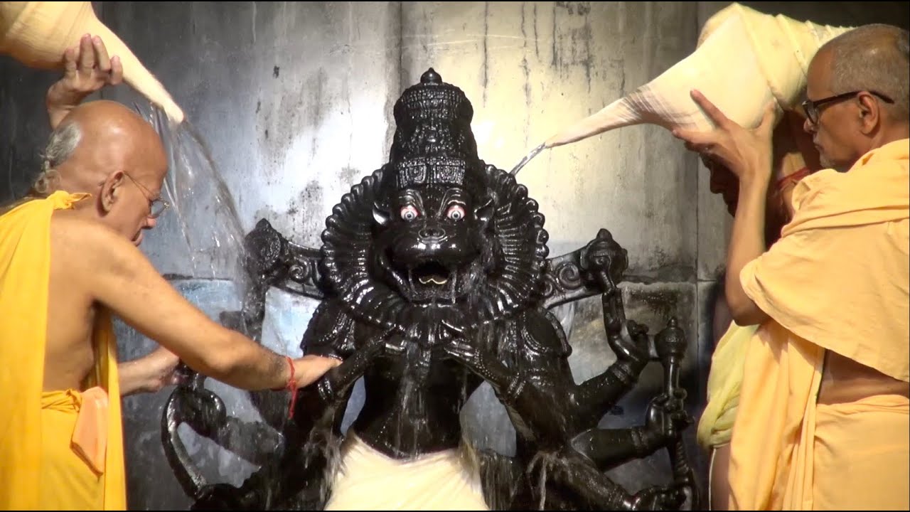 Lord Nrsimha Caturdasi Maha Abhiseka 2016. Full HD