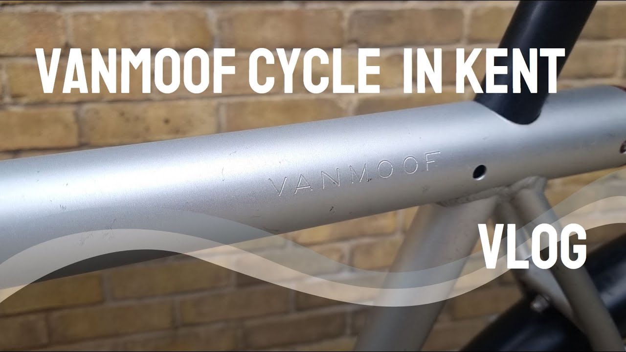 001 Cycling Kent with a 1st Gen Vanmoof