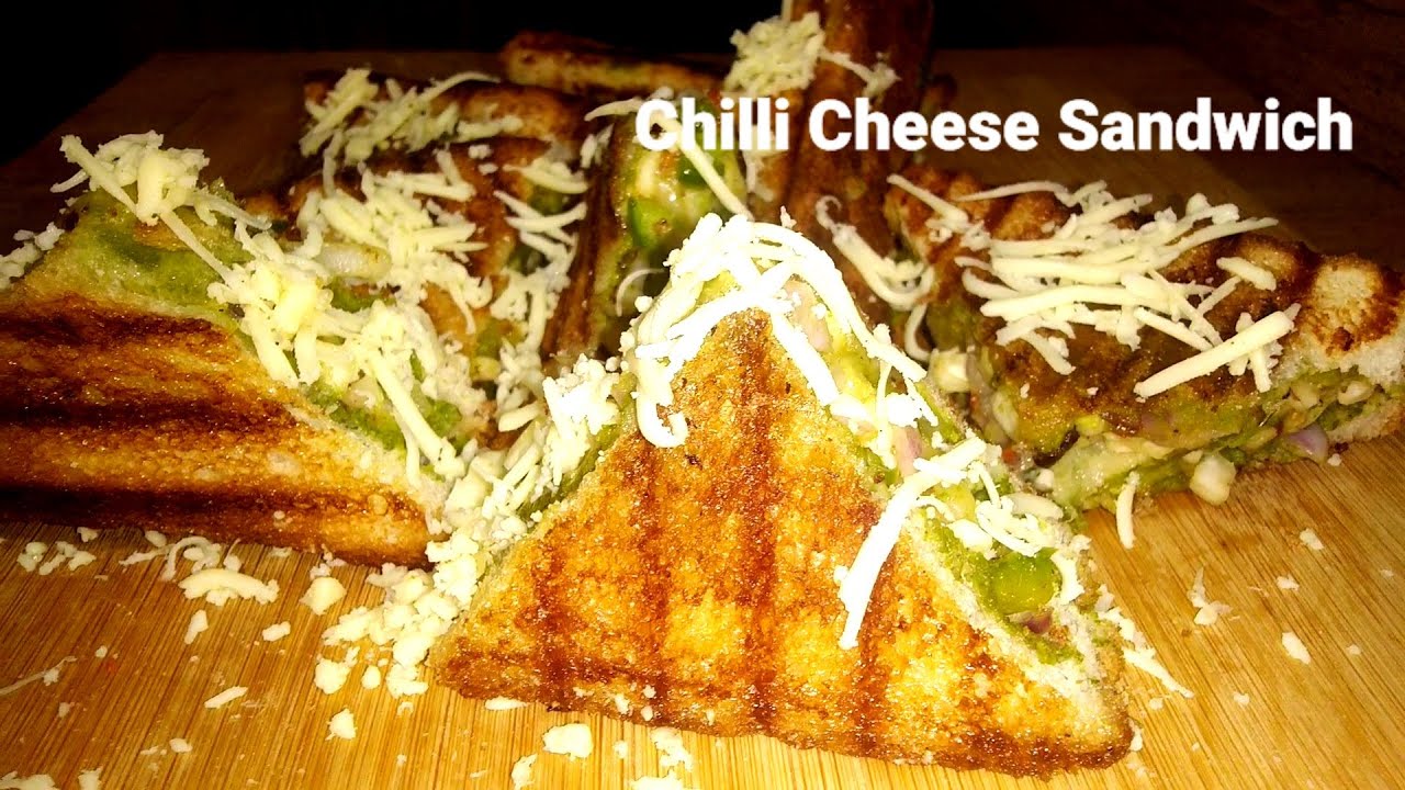Chilli Cheese Sandwich on tawa | Chilli Cheese toast | veg grill sandwich | Street style sandwich