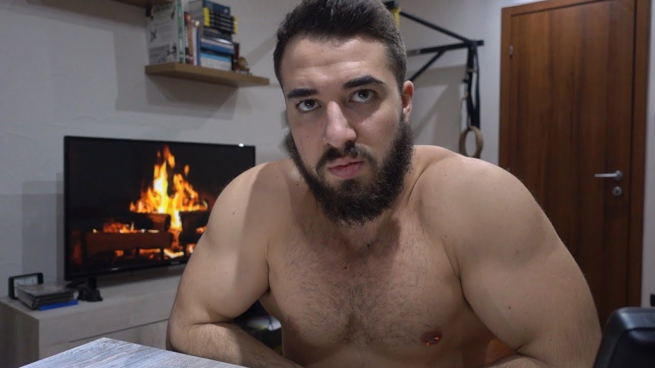 Da CALISTHENICO a BODYBUILDER in Massa Sporca 😶 la mia storia |Mr. Forense