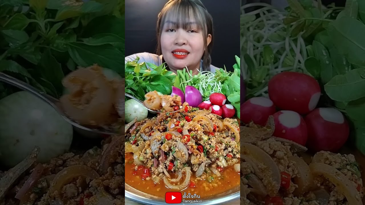 ลาบหมู ใส่หนังหมูใส่ตับเยอะๆกินกับผักเป็นสวน แซ่บสุดๆ @ตั้งใจกิน
