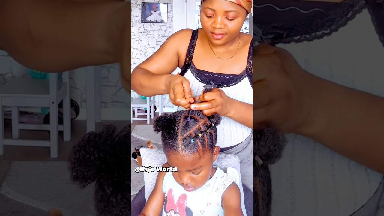 Simple rubber band hairstyle for kids. Easy short hair hairstyle on 4c hair.