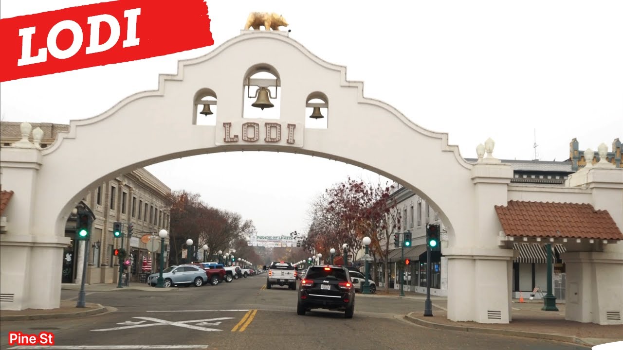 Lodi California, Driving Downtown, USA