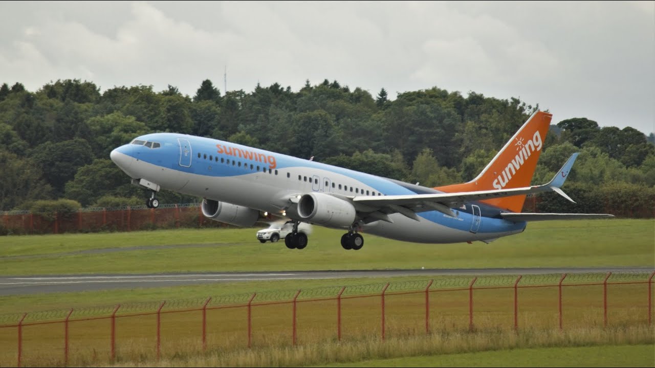 Busy Sunday Planespotting at Newcastle Airport | 1st August 2021