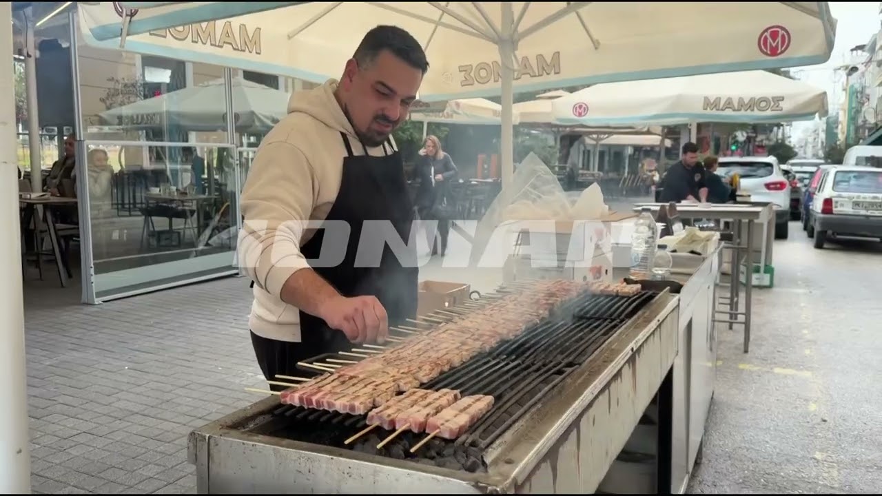 Τσικνοπέμπτη: Καφές με σουβλάκι το πρωινό στην Πάτρα!