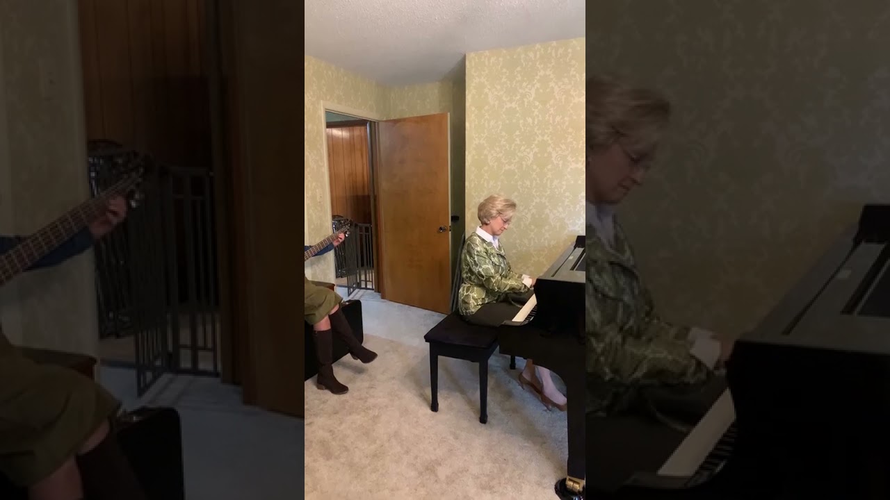 The Old Rugged Cross - Piano Solo - Janet Hayes on Piano Jordan Dagenhart on the organ
