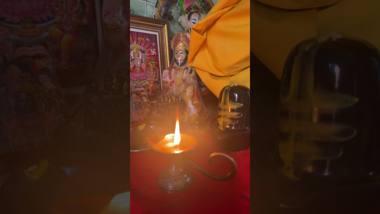 Aarti Bhakti Marg is live! Radhey Radhey 🙏🙌🥰❤️🦚💐