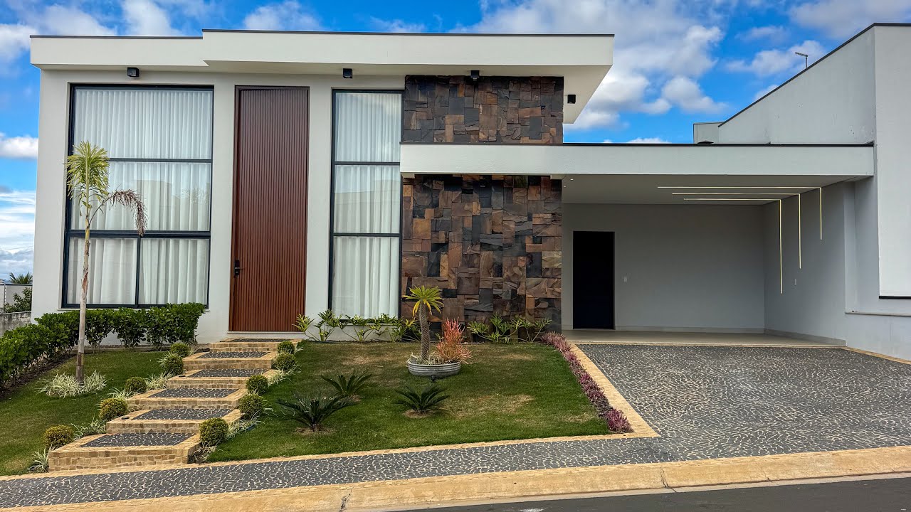 Tour por Casa Nova, Planejada com 3 Suítes | A venda semi mobiliada R$ 2.300.000,00