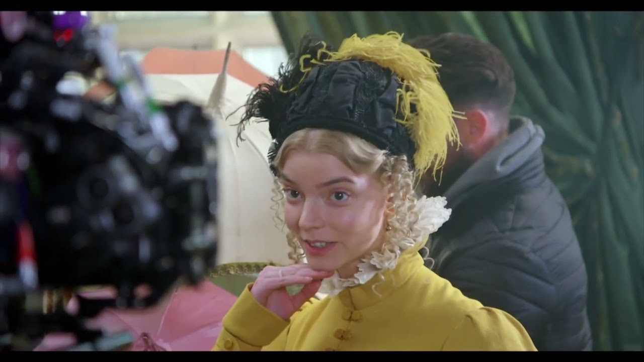 Part 2.2  Emma, Theory on Knightley's yellow coat