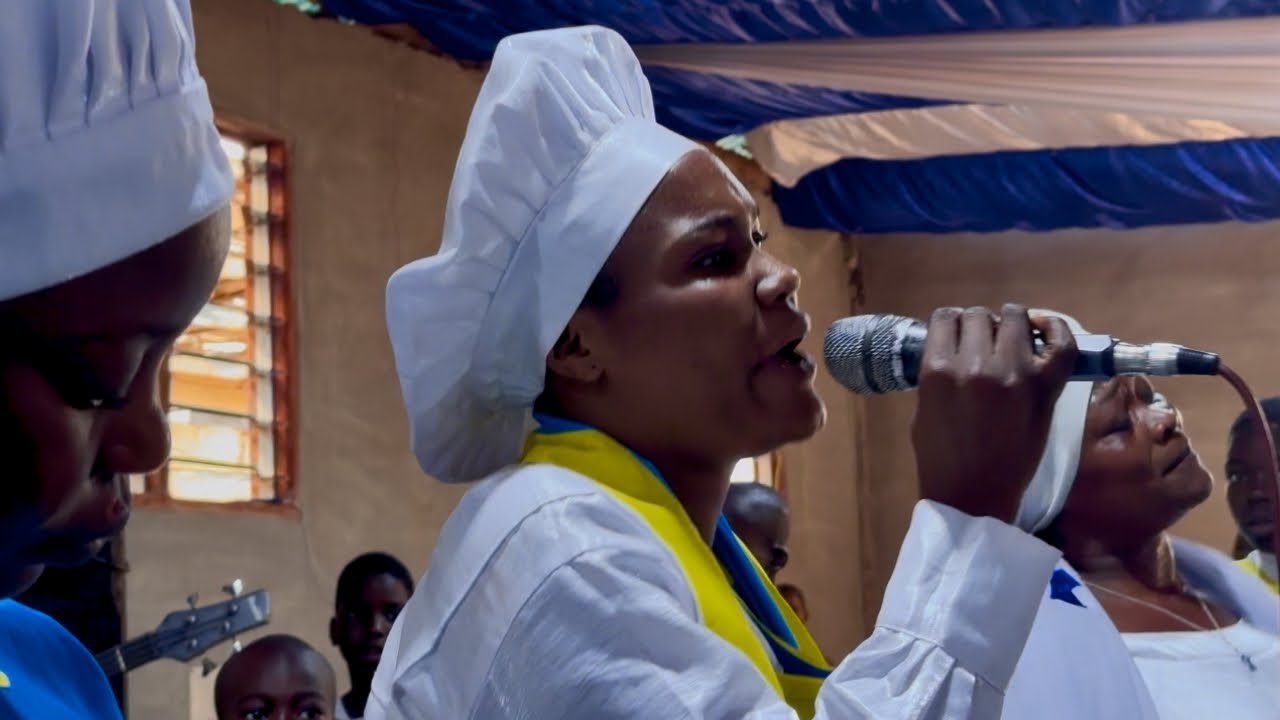 La chorale IFÈ OLUWA les chérubins : Animation 