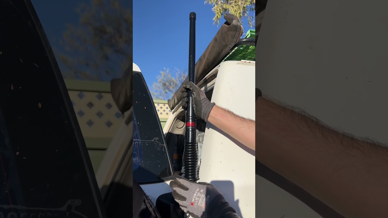 4X4 antenna bracket install. Easy as that! @aegpowertoolsau  #AEGpowertools #diy  #4wdradio #4x4