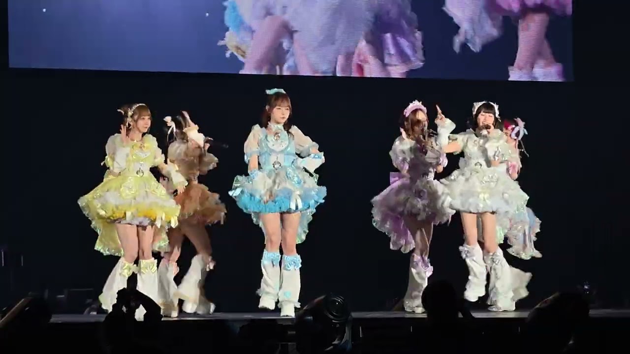KANSAI COLLECTION 2025 AUTUMN & WINTER / Pretty Chuu / 01