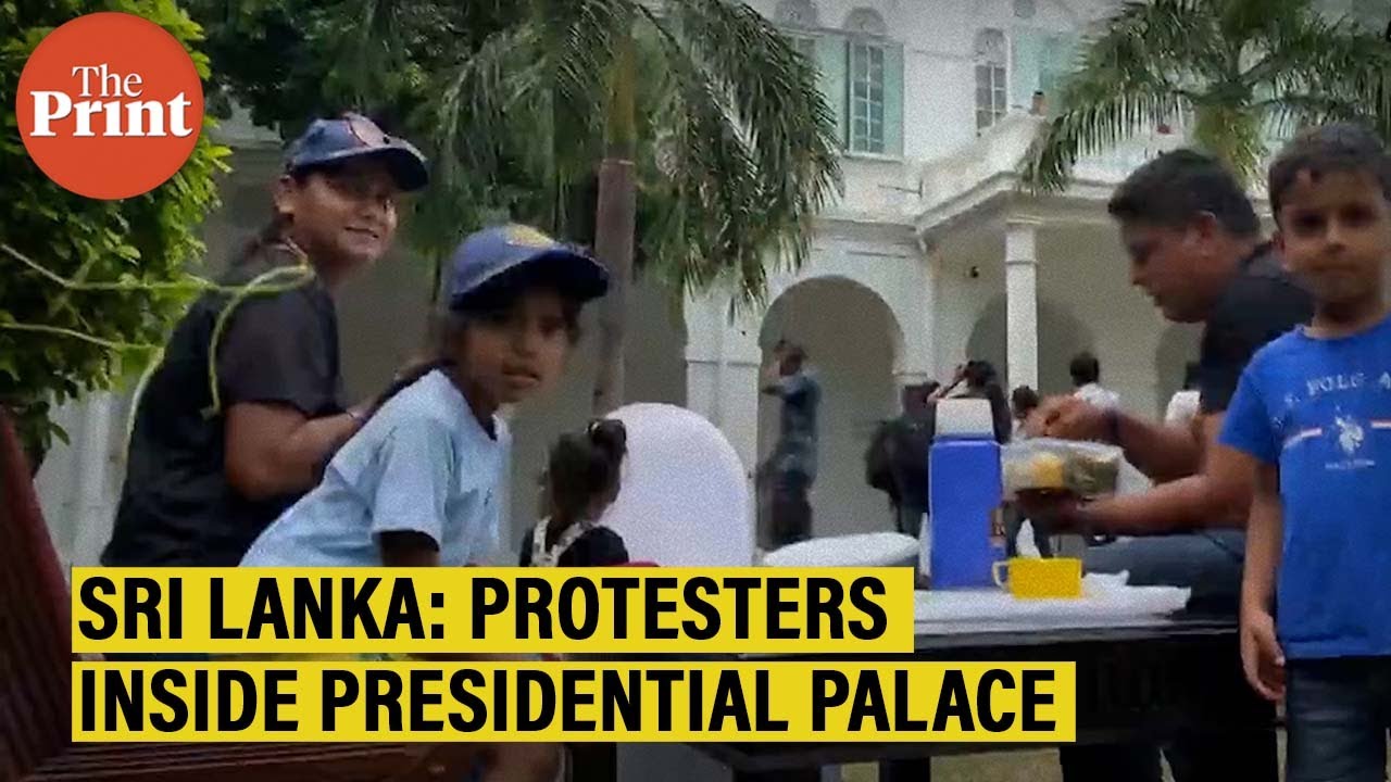 Watch protesters have lunch at Presidential Palace in Colombo, Sri Lanka