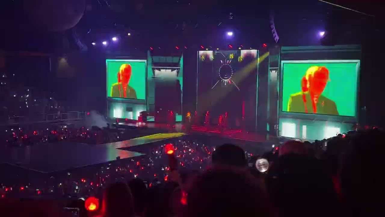 New World  & Answer - ATEEZ The Fellowship:  Break the Wall - Chicago - 19Nov2022 - 에이티즈