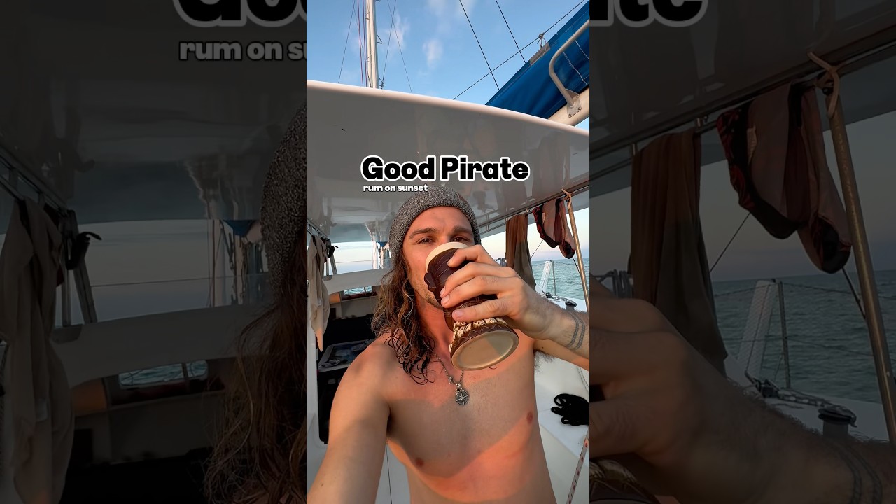 Жизнь пирата-одиночки, охотника за сокровищами 🏴&zwj;☠️ #хорошийпират #жизньналодке #океан #вирусный ...