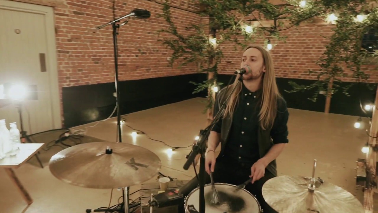 Three Mile Hill - Cecilia (Simon & Garfunkel Cover)