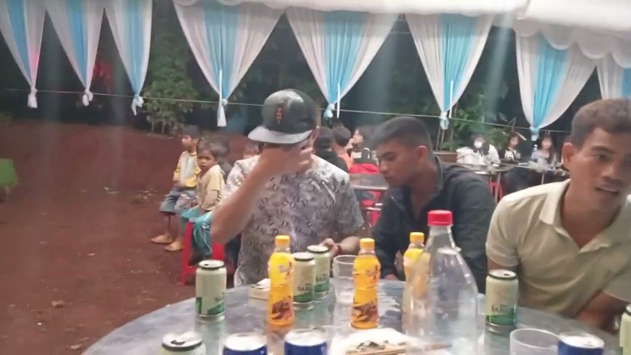 Ami đam hát nhất làng y điều 