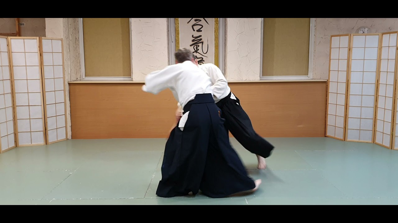 YONKYO ura 2, kata dori men uchi