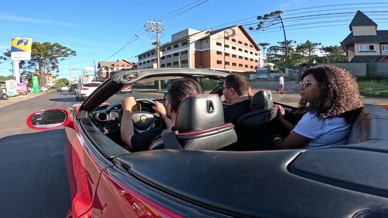 Dirigindo uma Ferrari California em Gramado - RS