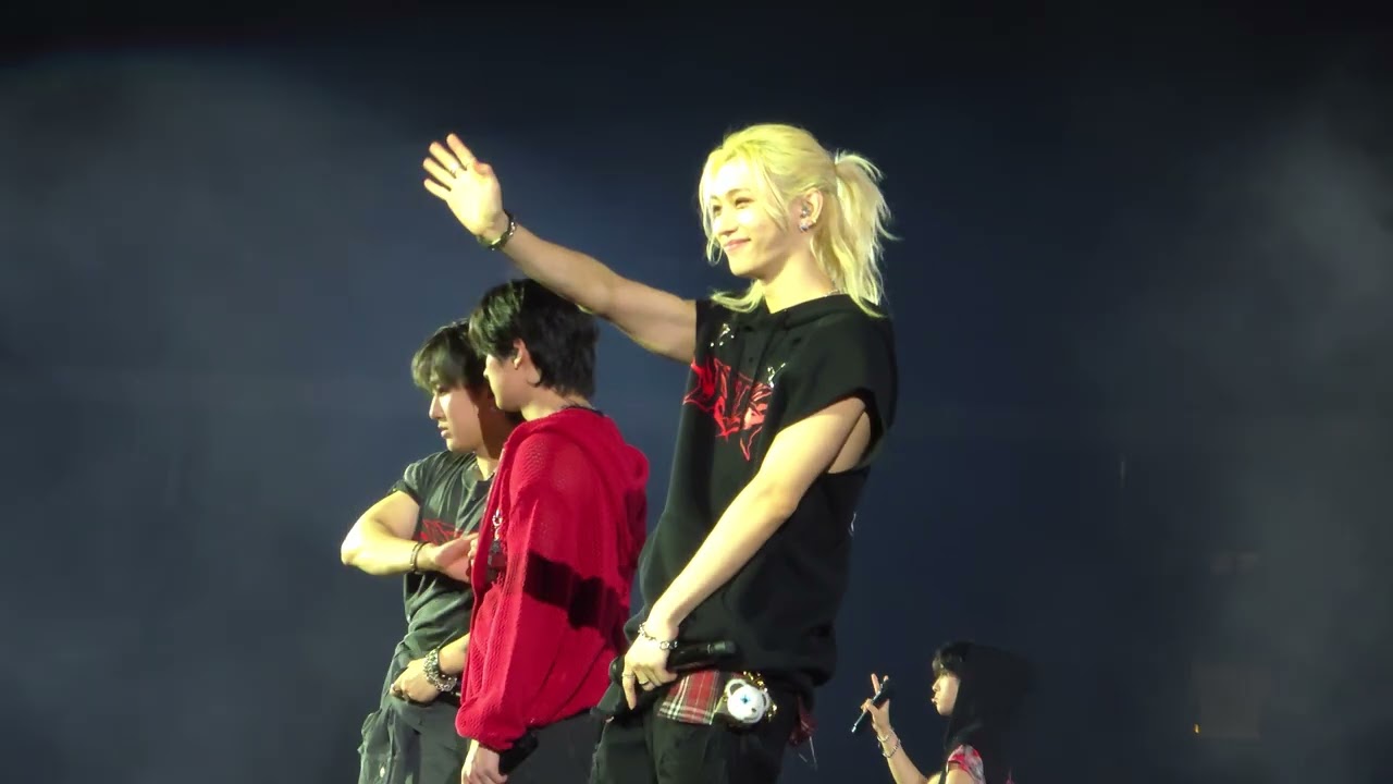 Stray Kids - Case 143 [dominATE in Melbourne]