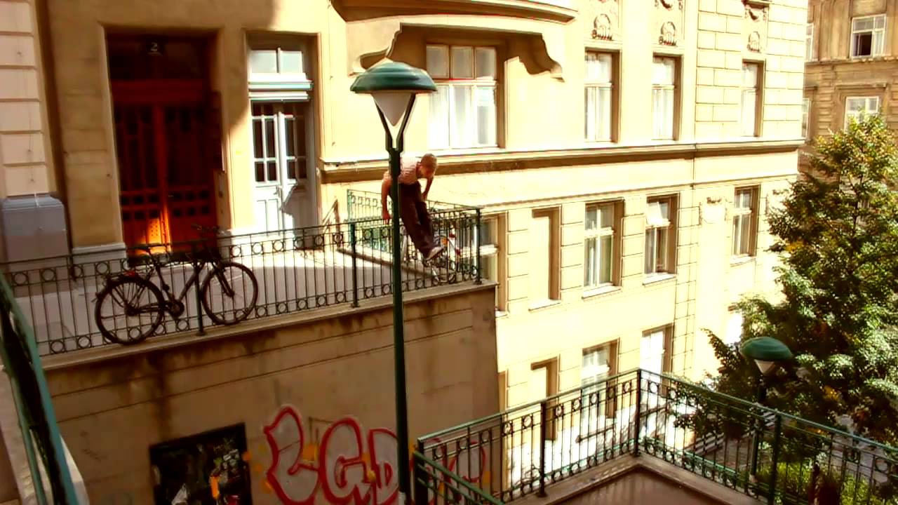 The other sides of Vienna... (Parkour & Freerunning)