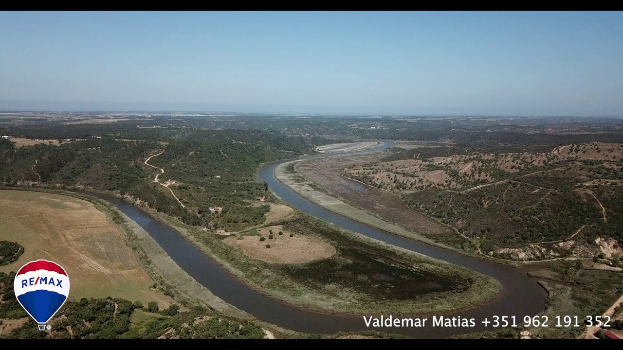 Quinta no Rio Mira com 9,5 ha.