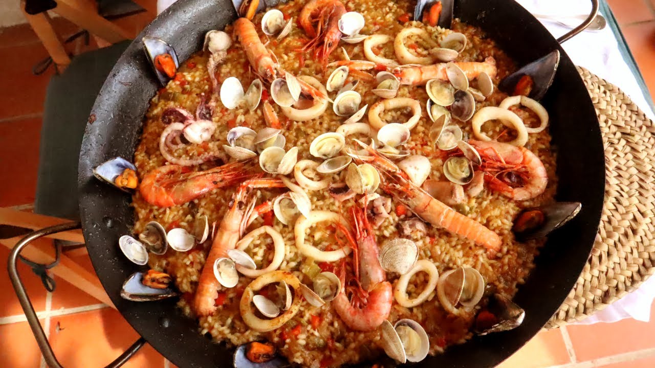 Barcelona'da Paella'yı Nasıl Yapıyoruz?