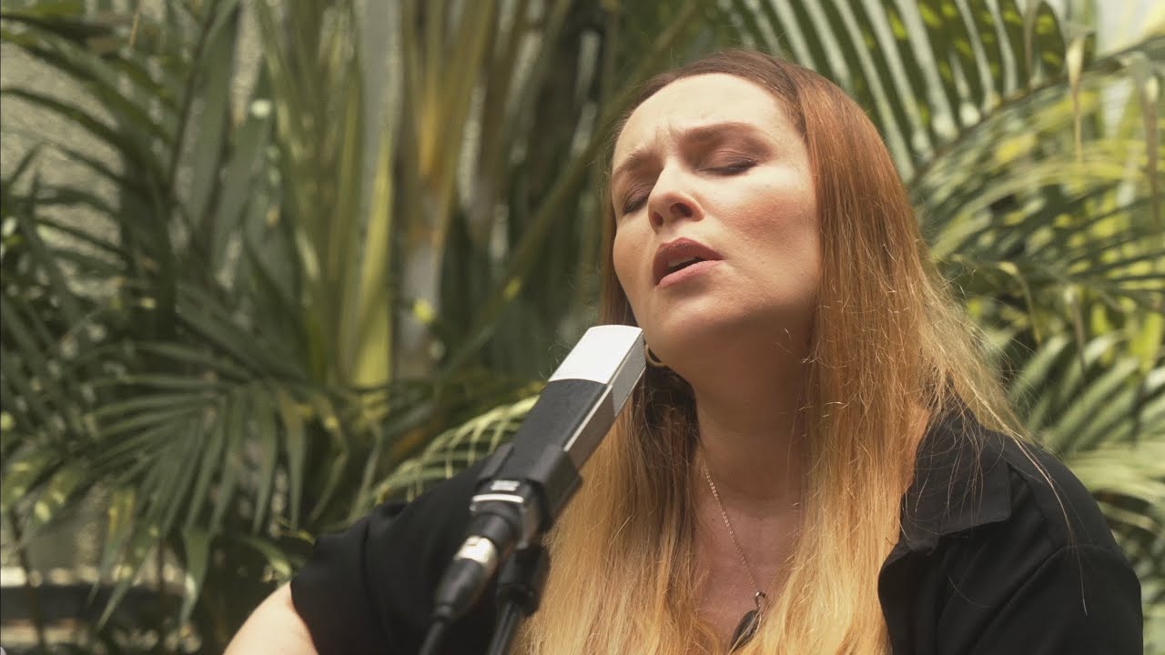 Through the Valley - Luiza Caspary e Guiza Ribeiro | Dorsal Musik (Shawn James cover)