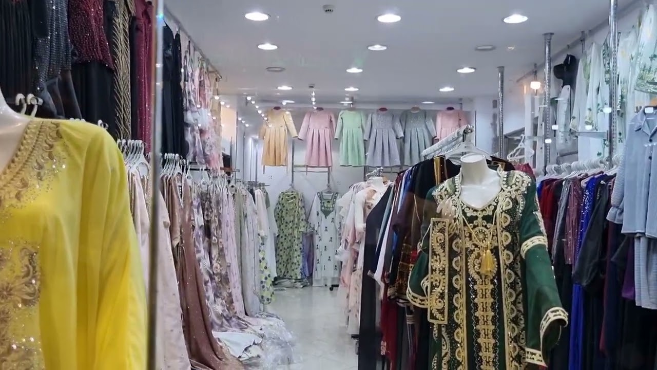 جولة في وسط البلد/جدة/ عمائر الباشا ملابس نسائية شغل هندي 